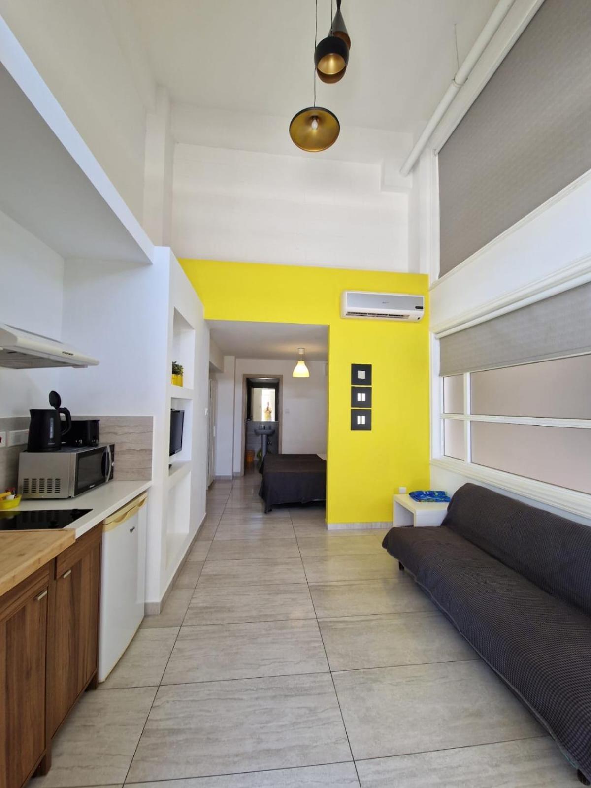Rainbow Apartments Айя-Напа Экстерьер фото
