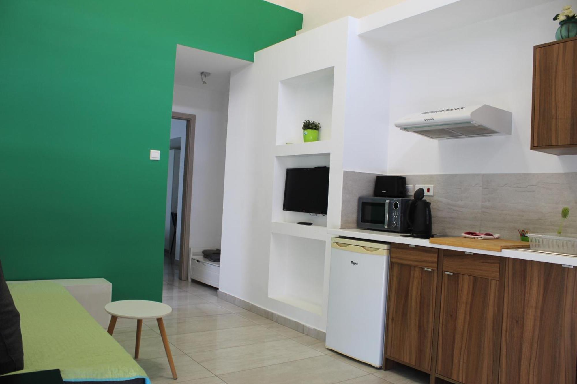 Rainbow Apartments Айя-Напа Экстерьер фото