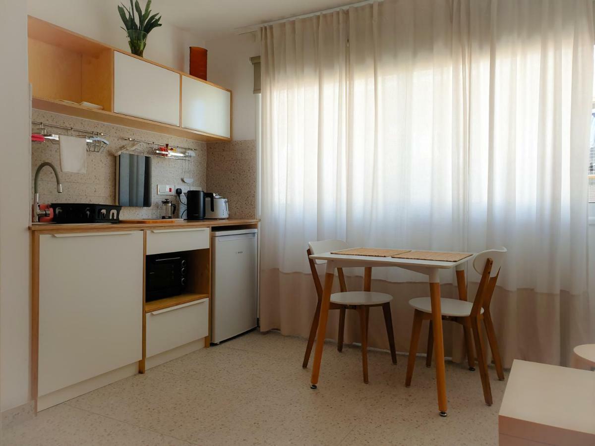 Rainbow Apartments Айя-Напа Экстерьер фото